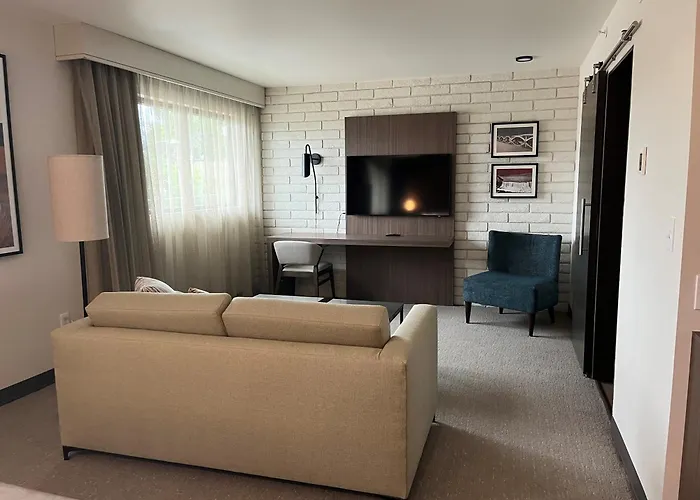The Gibson Hotel Great Falls, Ascend Hotel Collection